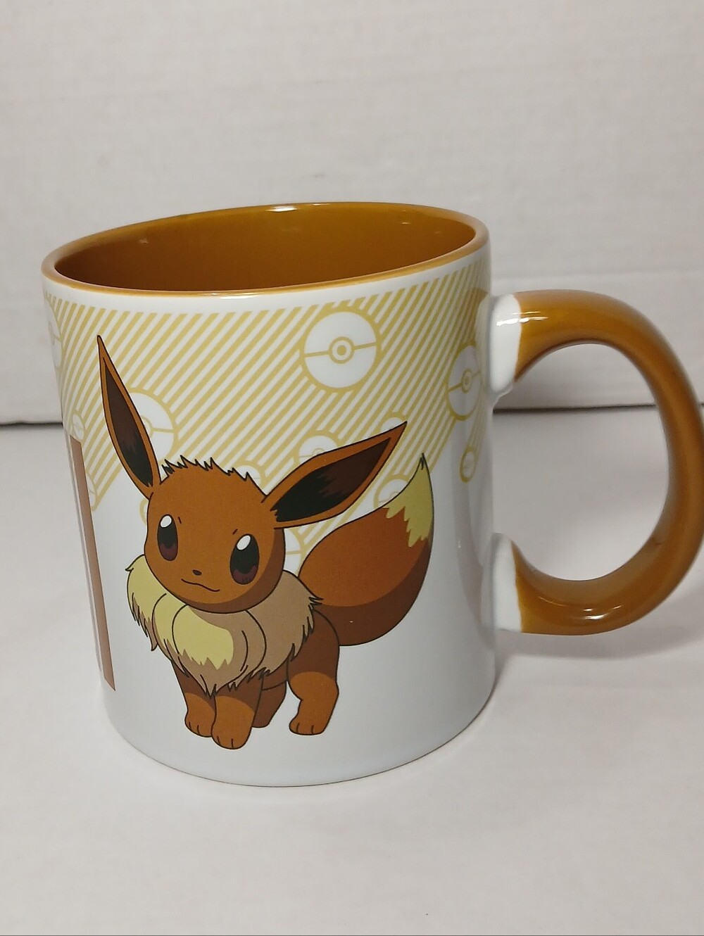 Pokemon Eevee 20 oz. Mug (Just Funky) 2016